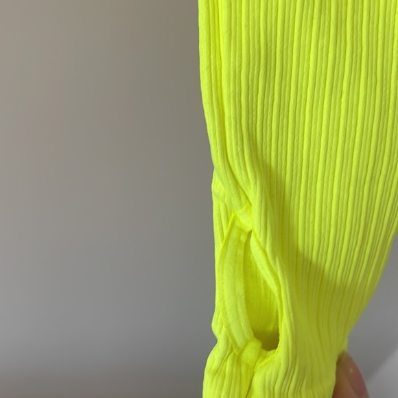 Free People Good Karma High-Neck Layer Top NWOT M/L Highlighter Yellow - Picture 6 of 12